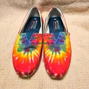 BOBS~ From‎ Skechers~Tie Dye~7.5~EUC~Memory Foam